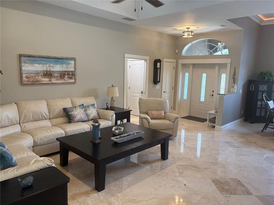 For Sale: $739,900 (3 beds, 2 baths, 2005 Square Feet)