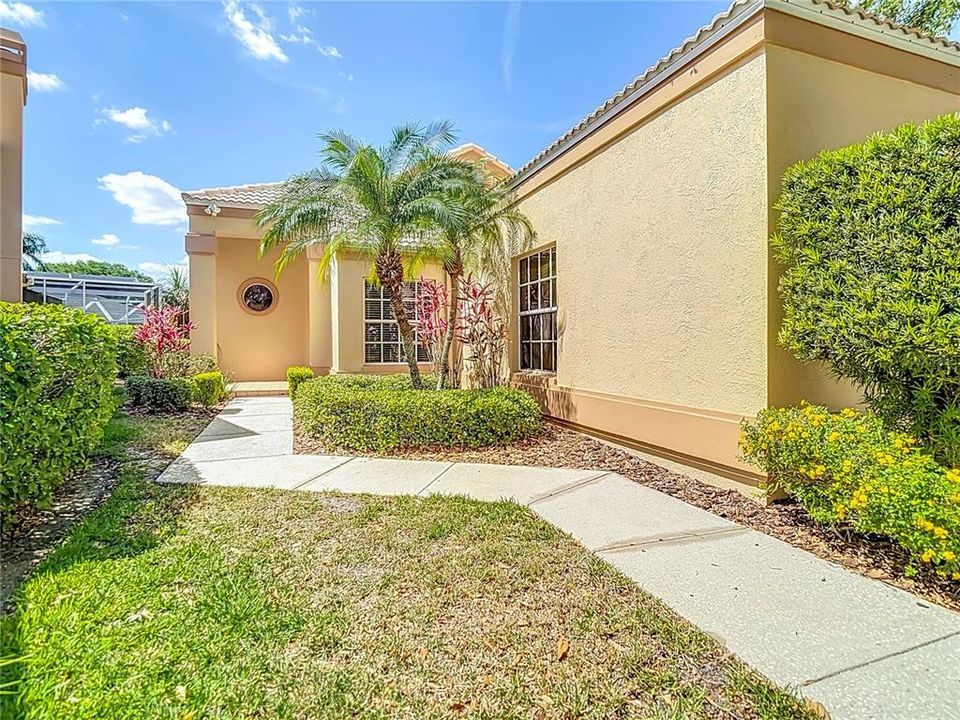 Active With Contract: $359,900 (3 beds, 2 baths, 1983 Square Feet)