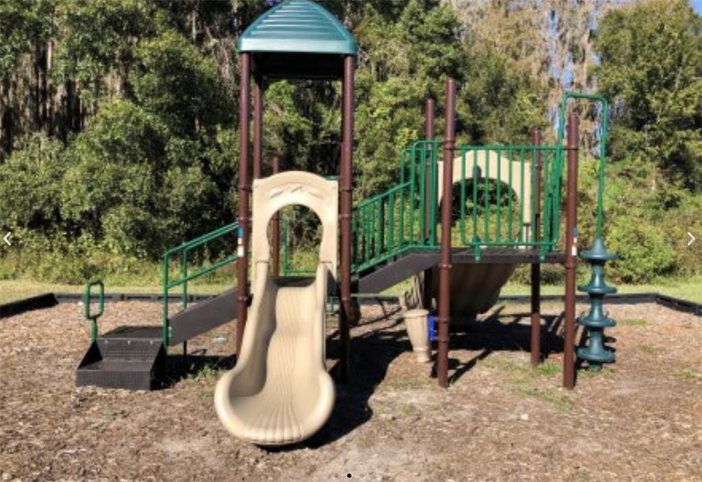 Active With Contract: $359,900 (3 beds, 2 baths, 1983 Square Feet)