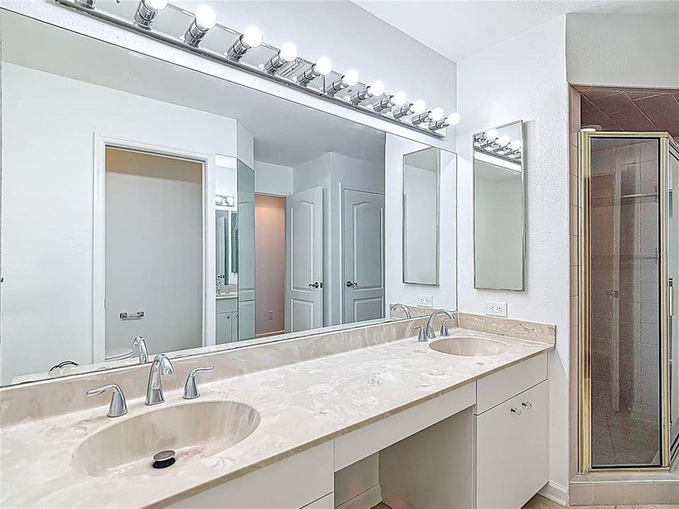 Active With Contract: $359,900 (3 beds, 2 baths, 1983 Square Feet)