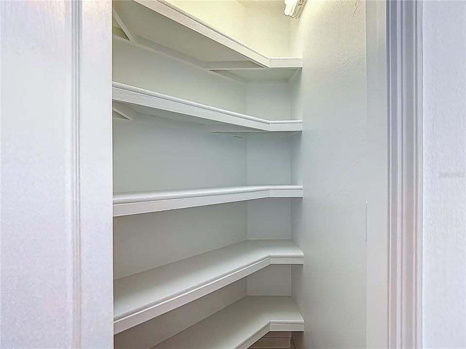 Active With Contract: $359,900 (3 beds, 2 baths, 1983 Square Feet)