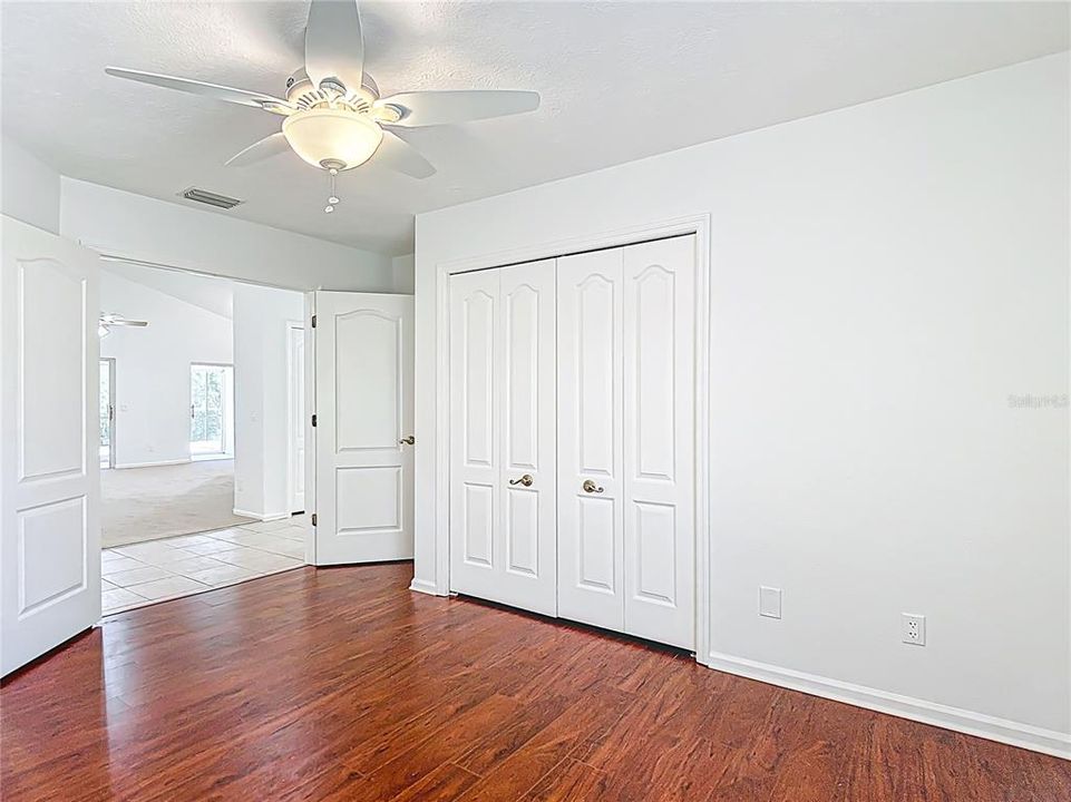 Active With Contract: $359,900 (3 beds, 2 baths, 1983 Square Feet)