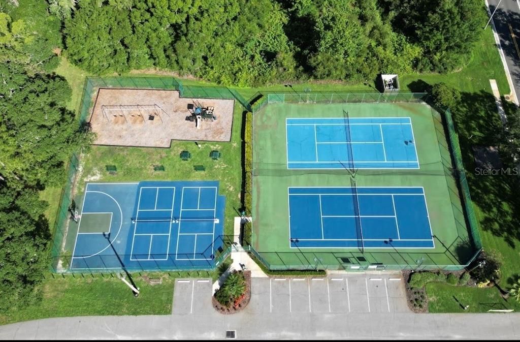 Active With Contract: $359,900 (3 beds, 2 baths, 1983 Square Feet)