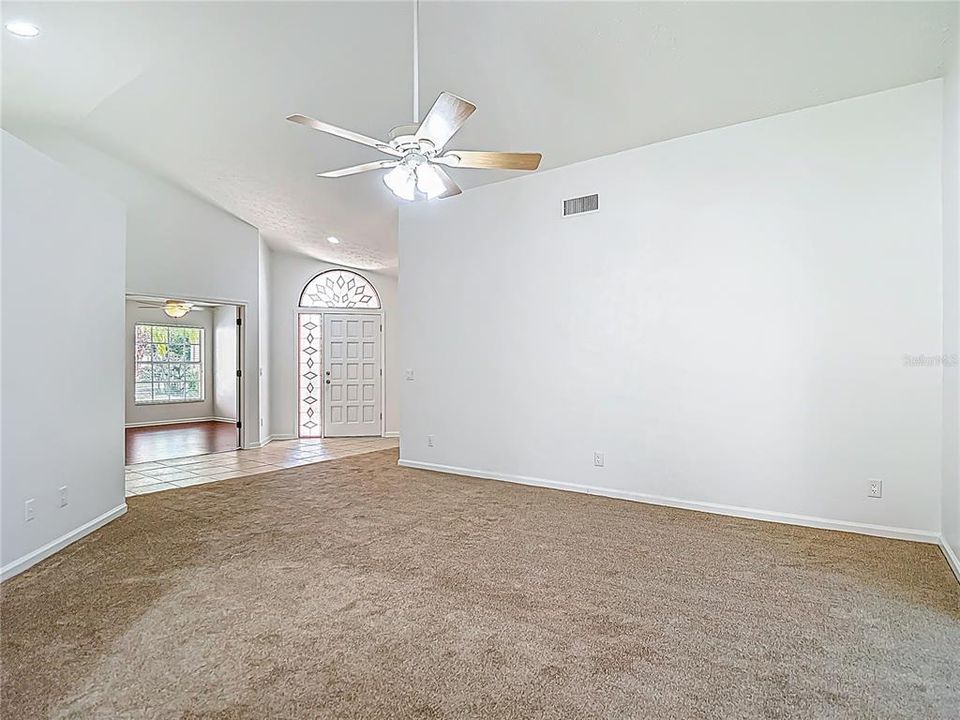 Active With Contract: $359,900 (3 beds, 2 baths, 1983 Square Feet)