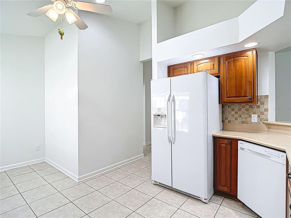 Active With Contract: $359,900 (3 beds, 2 baths, 1983 Square Feet)