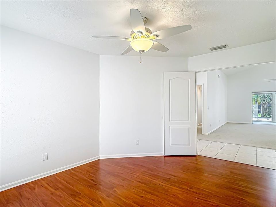 Active With Contract: $359,900 (3 beds, 2 baths, 1983 Square Feet)