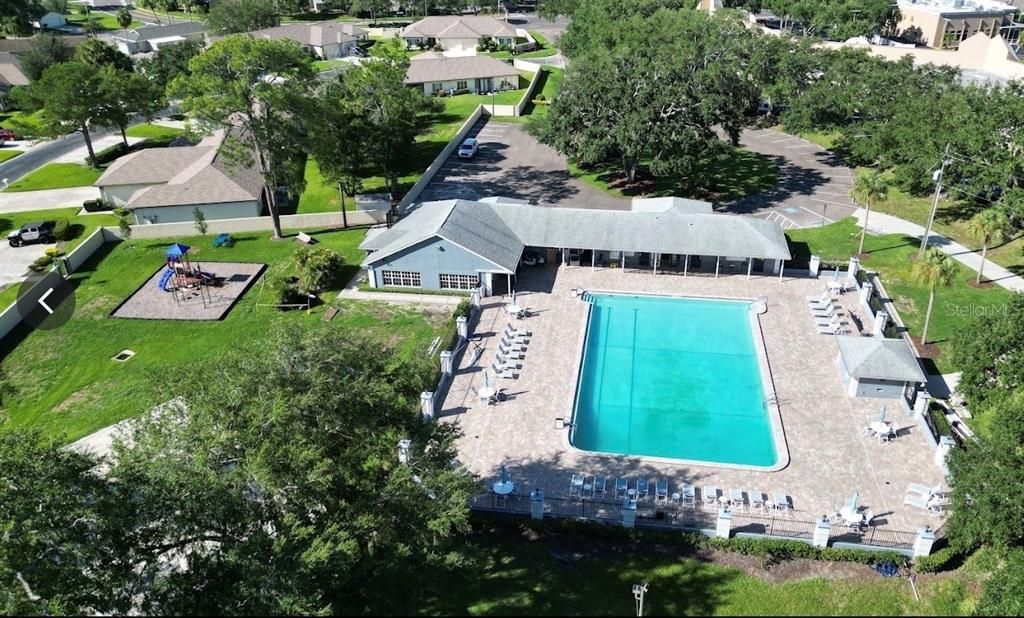 Active With Contract: $359,900 (3 beds, 2 baths, 1983 Square Feet)