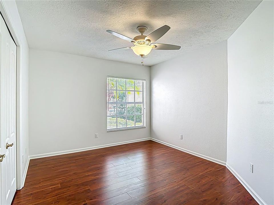 Active With Contract: $359,900 (3 beds, 2 baths, 1983 Square Feet)