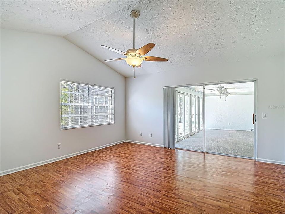 Active With Contract: $359,900 (3 beds, 2 baths, 1983 Square Feet)