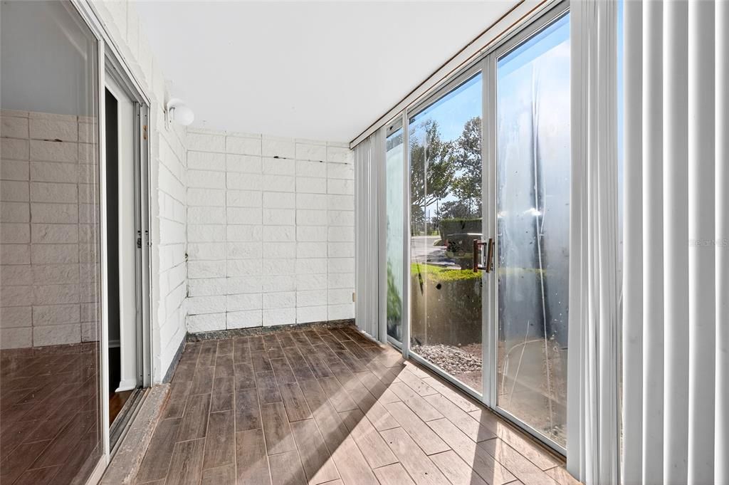 待售: $135,000 (2 贝兹, 2 浴室, 1148 平方英尺)