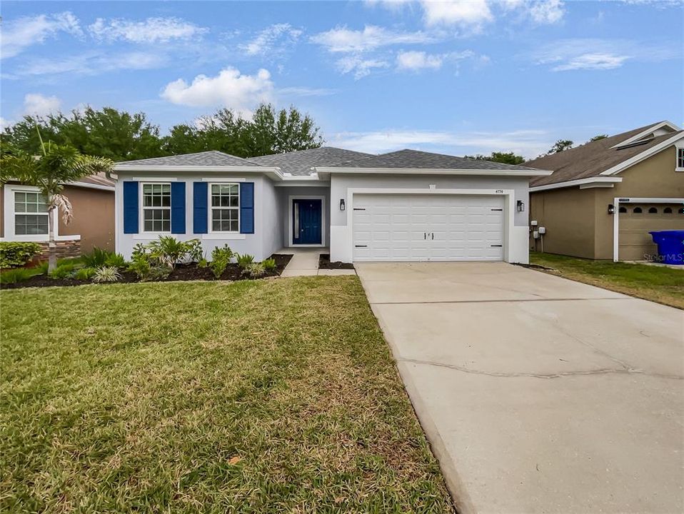 Recently Sold: $300,000 (3 beds, 2 baths, 1895 Square Feet)