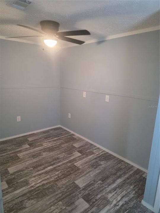 For Sale: $295,000 (3 beds, 2 baths, 1248 Square Feet)