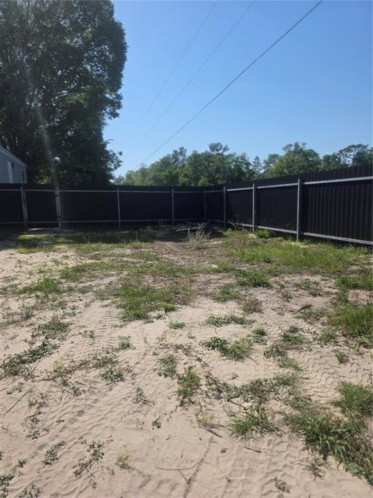 For Sale: $295,000 (3 beds, 2 baths, 1248 Square Feet)