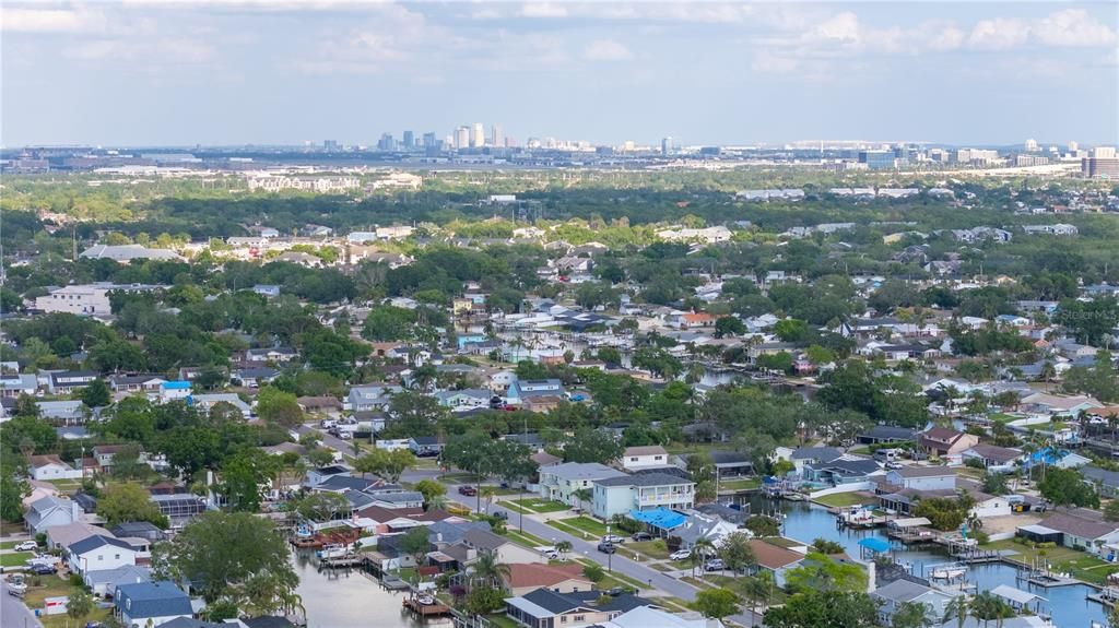 待售: $2,100,000 (7 贝兹, 6 浴室, 5091 平方英尺)