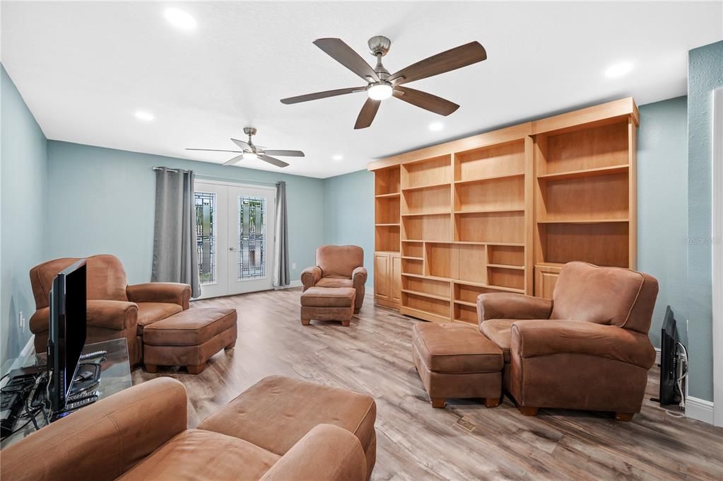 待售: $2,100,000 (7 贝兹, 6 浴室, 5091 平方英尺)