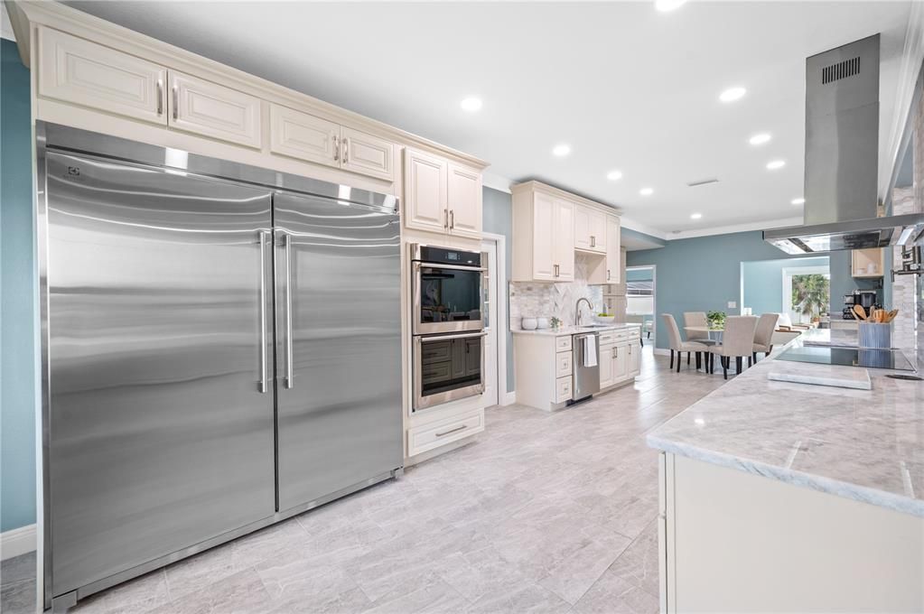 待售: $2,100,000 (7 贝兹, 6 浴室, 5091 平方英尺)