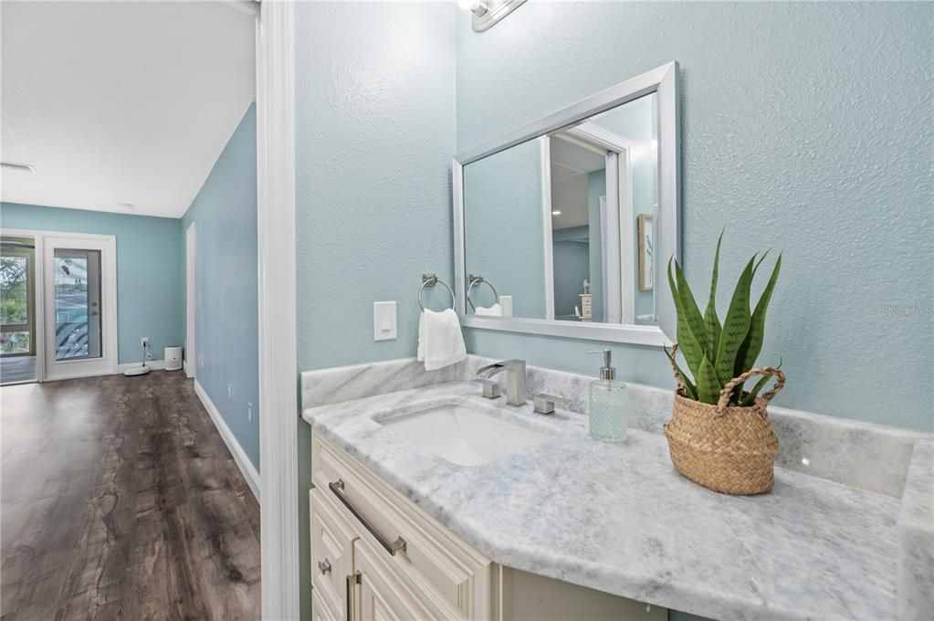 待售: $2,100,000 (7 贝兹, 6 浴室, 5091 平方英尺)