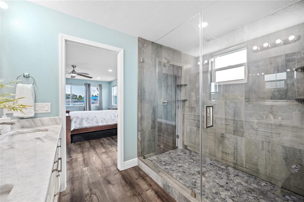 待售: $2,100,000 (7 贝兹, 6 浴室, 5091 平方英尺)