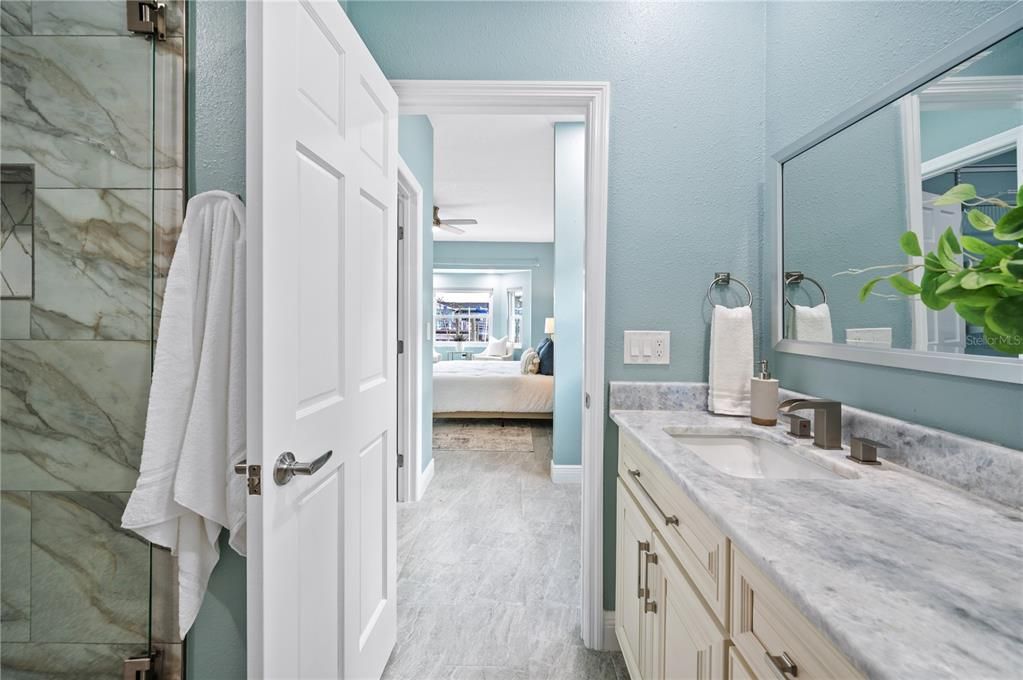 待售: $2,100,000 (7 贝兹, 6 浴室, 5091 平方英尺)