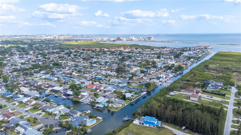 待售: $2,100,000 (7 贝兹, 6 浴室, 5091 平方英尺)