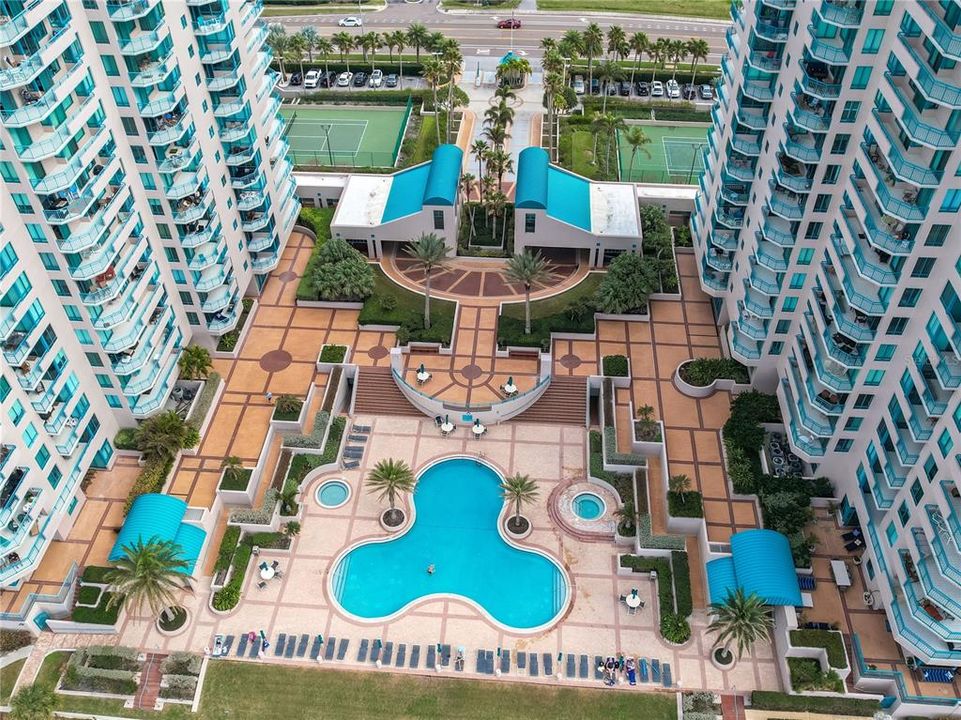 En Renta: $3,725 (2 camas, 2 baños, 1255 Pies cuadrados)