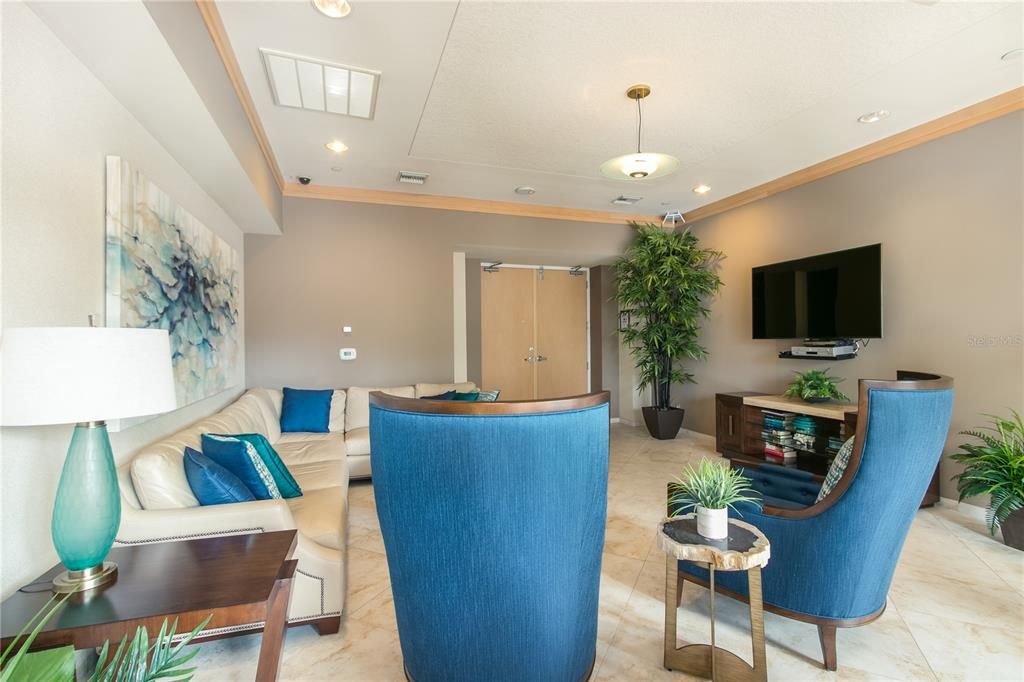 En Renta: $3,725 (2 camas, 2 baños, 1255 Pies cuadrados)