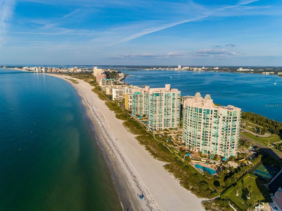 En Renta: $3,725 (2 camas, 2 baños, 1255 Pies cuadrados)