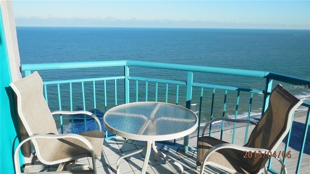 En Renta: $3,725 (2 camas, 2 baños, 1255 Pies cuadrados)