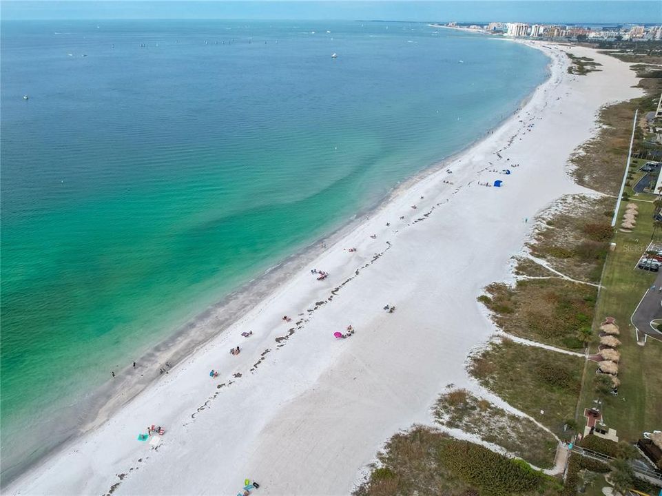 En Renta: $3,725 (2 camas, 2 baños, 1255 Pies cuadrados)