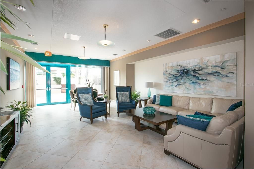 En Renta: $3,725 (2 camas, 2 baños, 1255 Pies cuadrados)