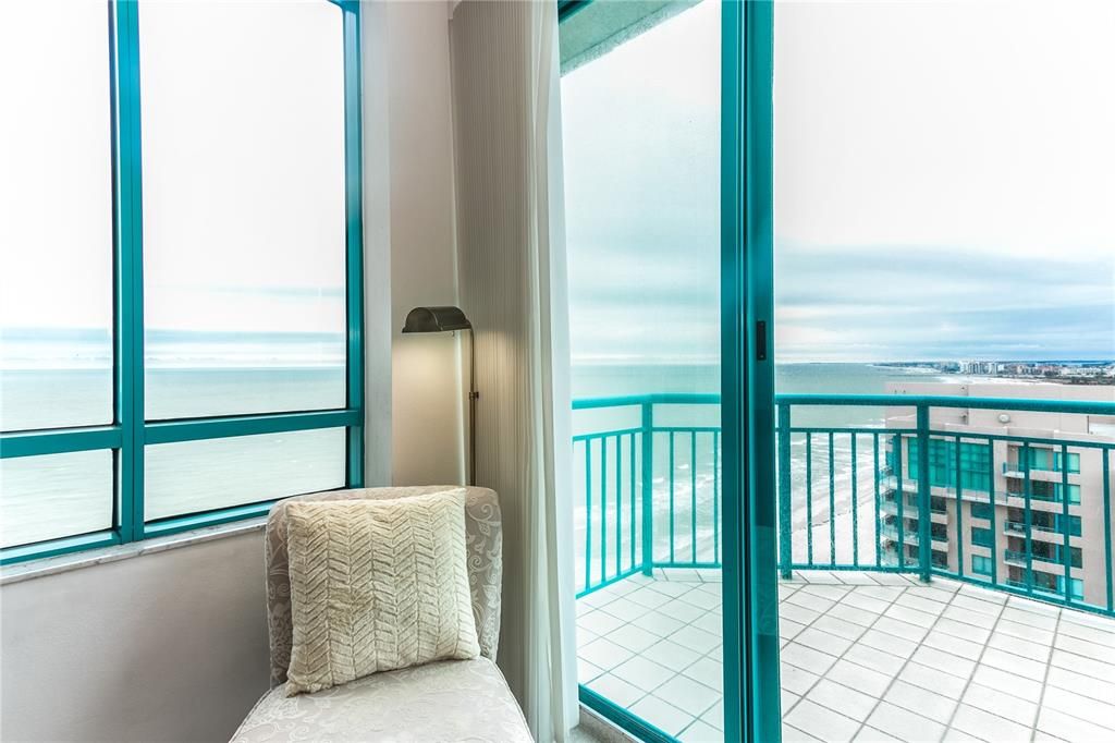 En Renta: $3,725 (2 camas, 2 baños, 1255 Pies cuadrados)