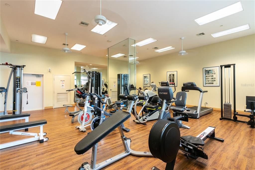 En Renta: $3,725 (2 camas, 2 baños, 1255 Pies cuadrados)