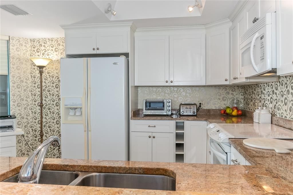 En Renta: $3,725 (2 camas, 2 baños, 1255 Pies cuadrados)