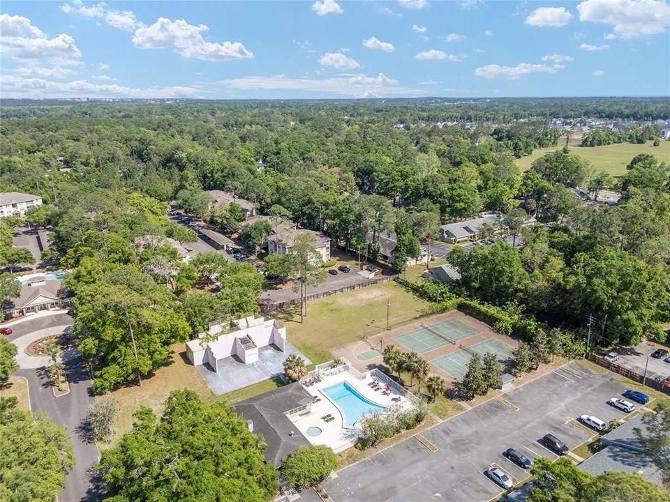 Active With Contract: $159,500 (3 beds, 2 baths, 1384 Square Feet)