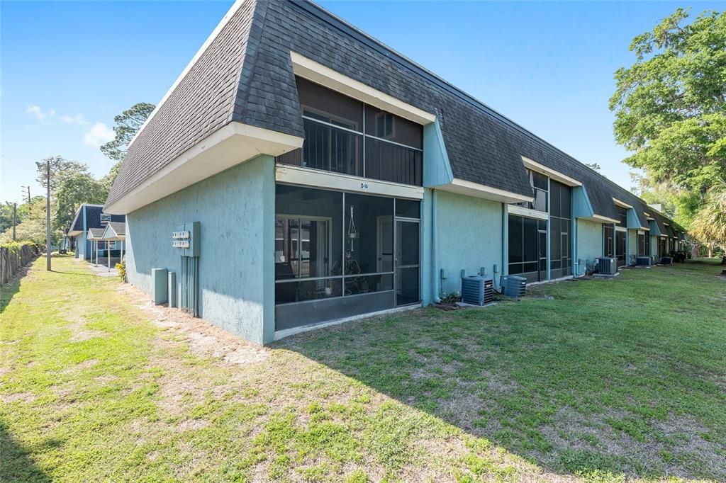 Active With Contract: $159,500 (3 beds, 2 baths, 1384 Square Feet)