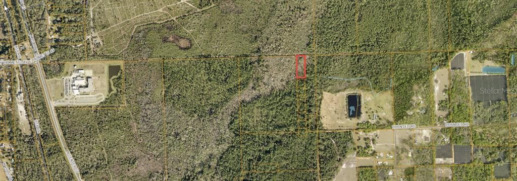 待售: $13,500 (1.35 acres)