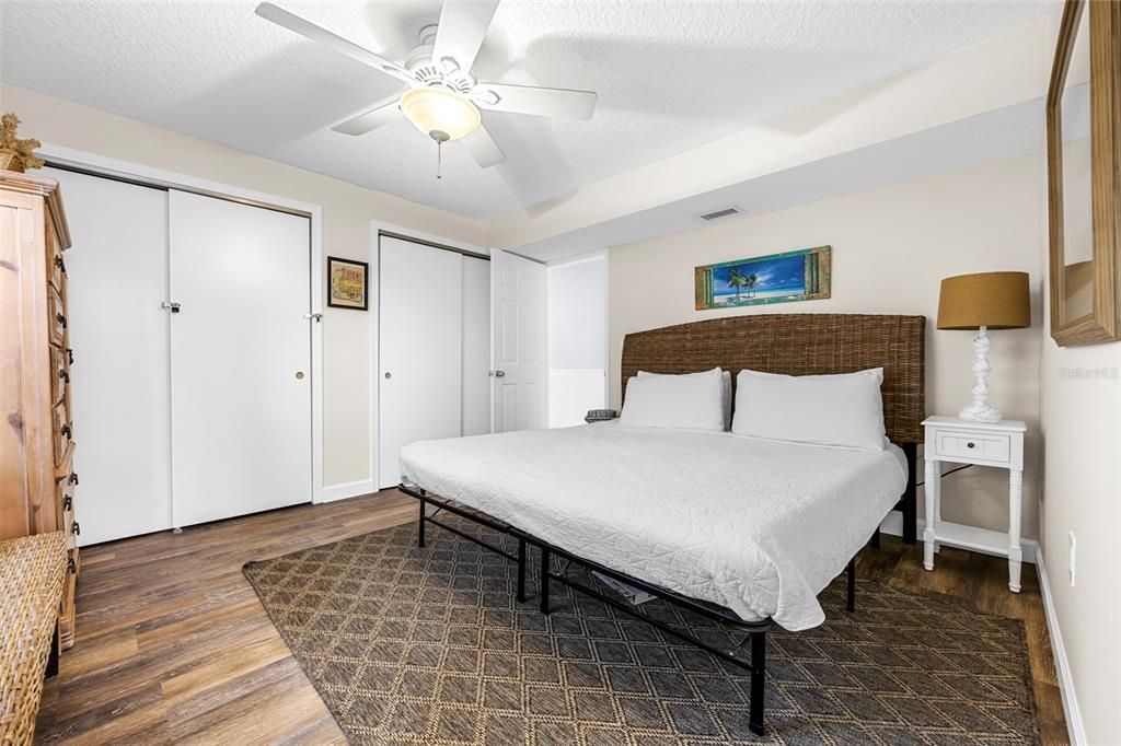 Activo con contrato: $515,000 (2 camas, 2 baños, 1080 Pies cuadrados)