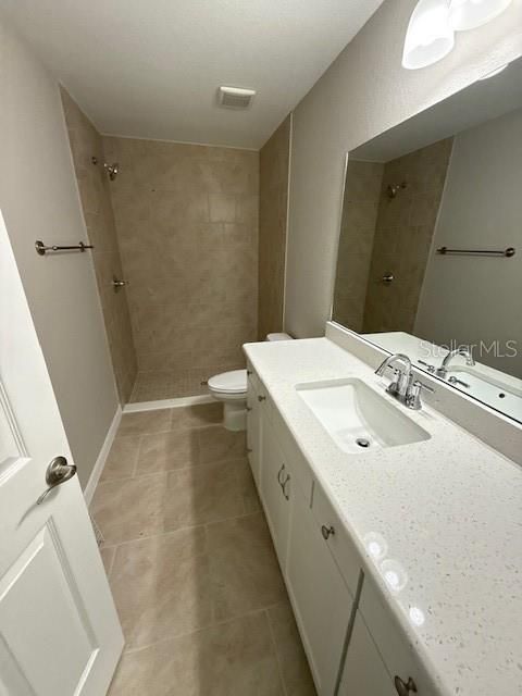 Active With Contract: $238,000 (3 beds, 2 baths, 1399 Square Feet)