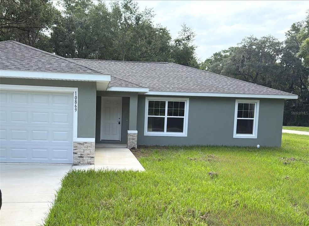 Active With Contract: $238,000 (3 beds, 2 baths, 1399 Square Feet)