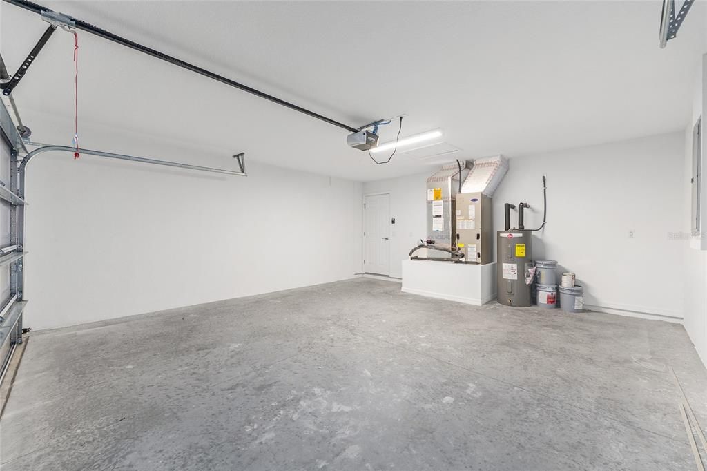 Active With Contract: $238,000 (3 beds, 2 baths, 1399 Square Feet)