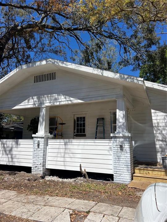 Vendido Recientemente: $300,000 (2 camas, 1 baños, 1216 Pies cuadrados)