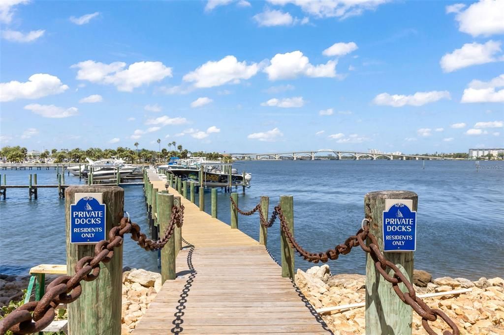 For Sale: $1,399,900 (3 beds, 3 baths, 2822 Square Feet)