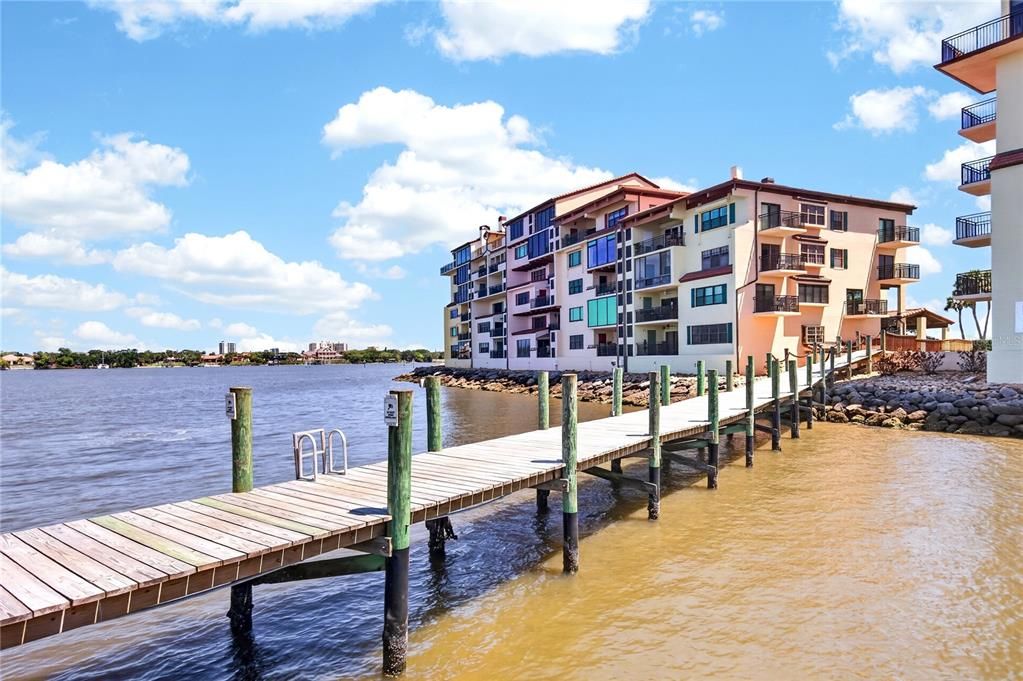 For Sale: $1,249,000 (3 beds, 3 baths, 2822 Square Feet)