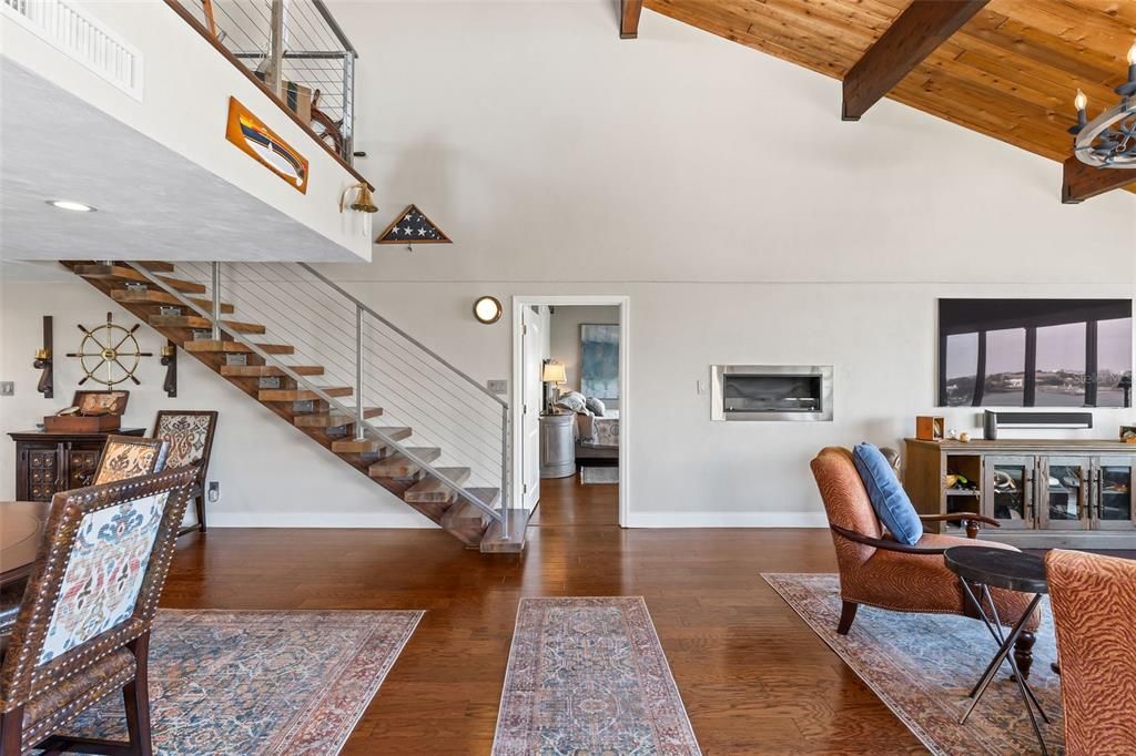 For Sale: $1,399,900 (3 beds, 3 baths, 2822 Square Feet)