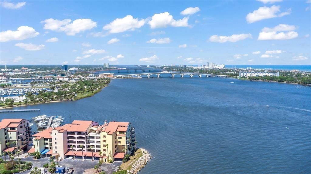 For Sale: $1,399,900 (3 beds, 3 baths, 2822 Square Feet)