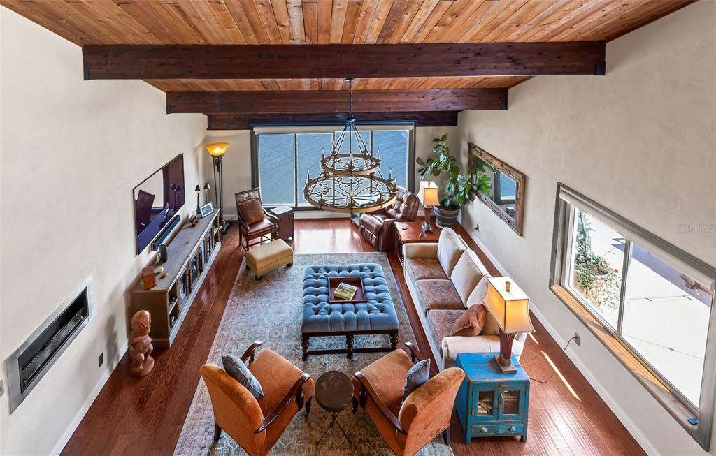 For Sale: $1,399,900 (3 beds, 3 baths, 2822 Square Feet)