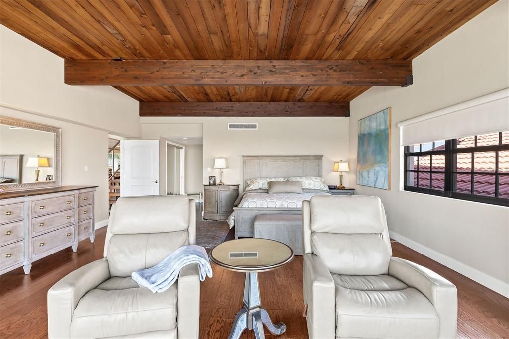 For Sale: $1,399,900 (3 beds, 3 baths, 2822 Square Feet)