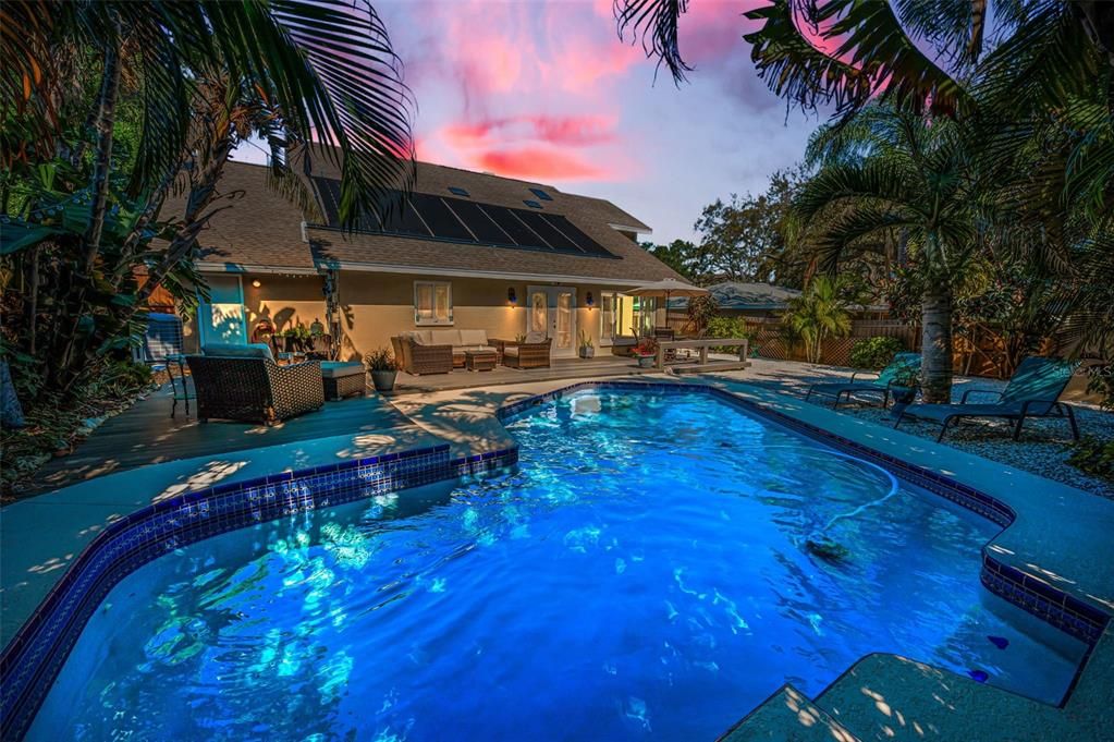 For Sale: $885,000 (4 beds, 3 baths, 2845 Square Feet)