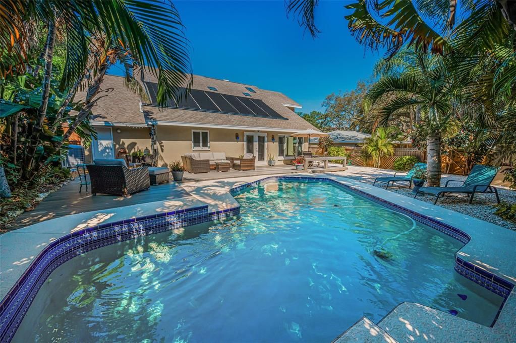 For Sale: $885,000 (4 beds, 3 baths, 2845 Square Feet)