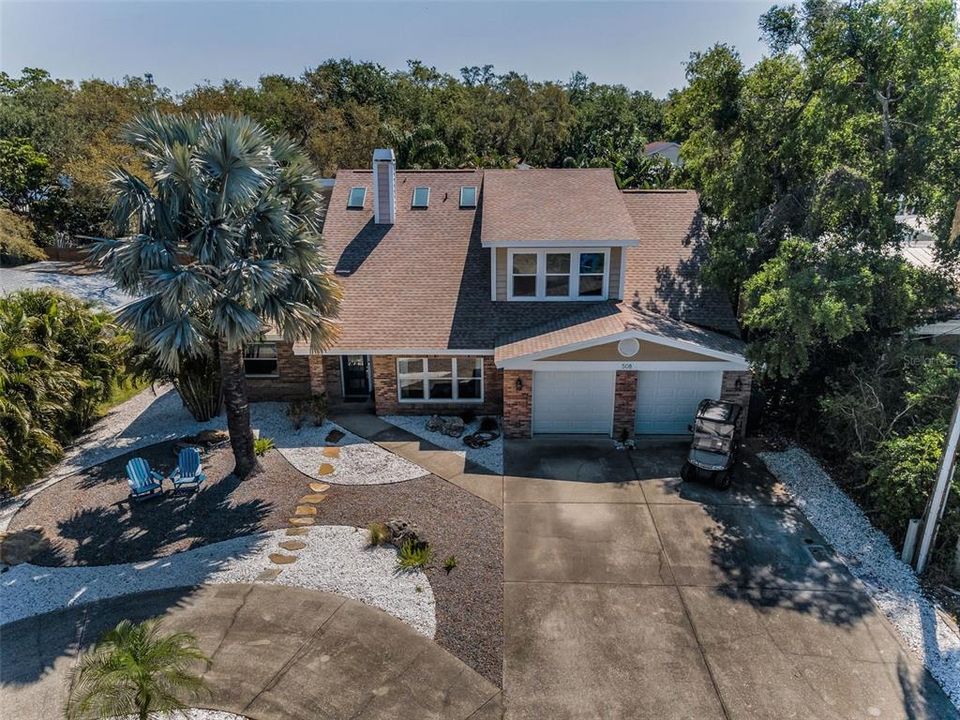 For Sale: $885,000 (4 beds, 3 baths, 2845 Square Feet)